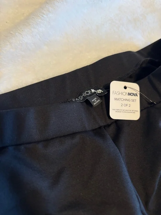 carpet - Picture 2 of 2